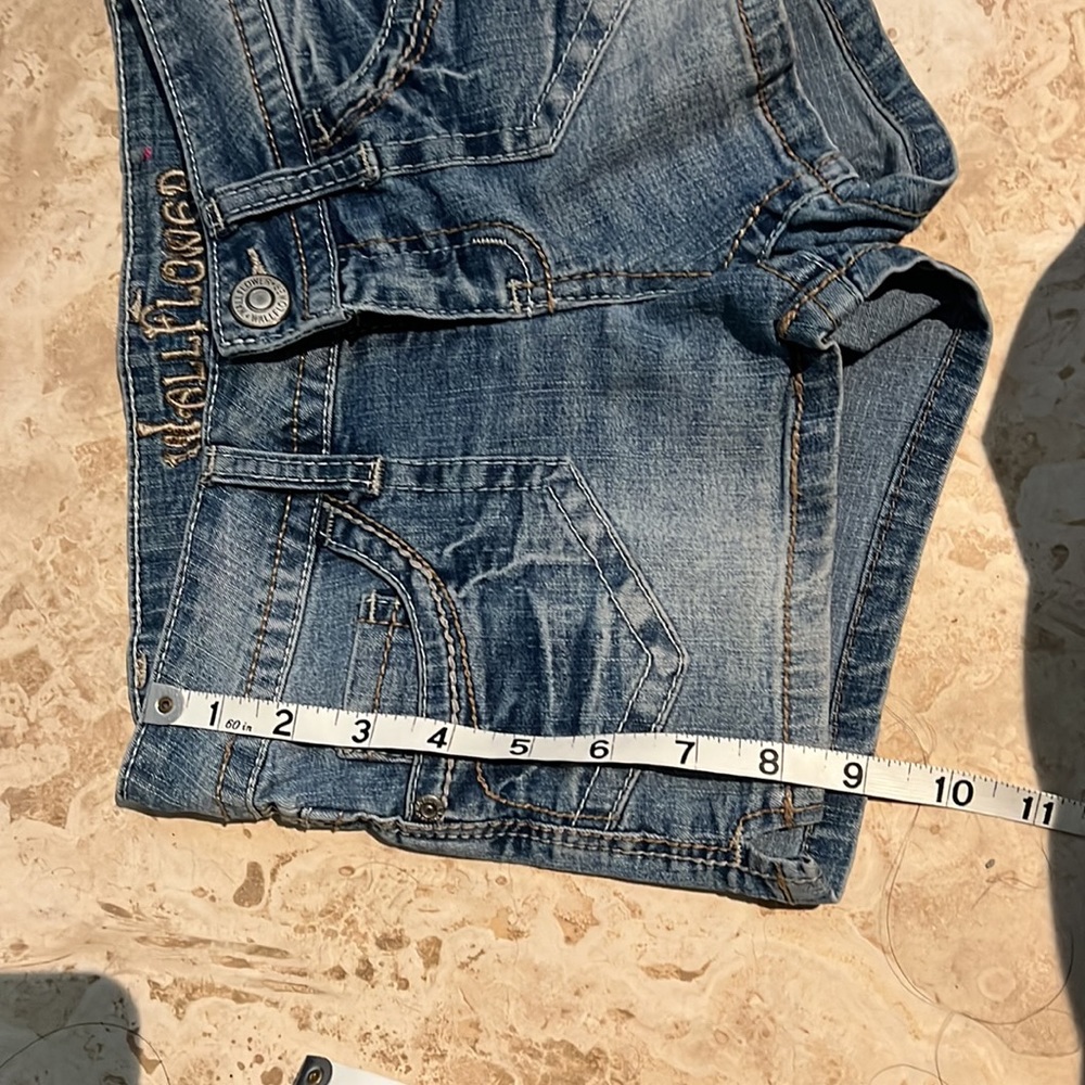 Denim shorts - Picture 8 of 8